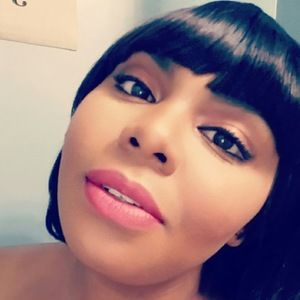 Meet your Posher, Tierra